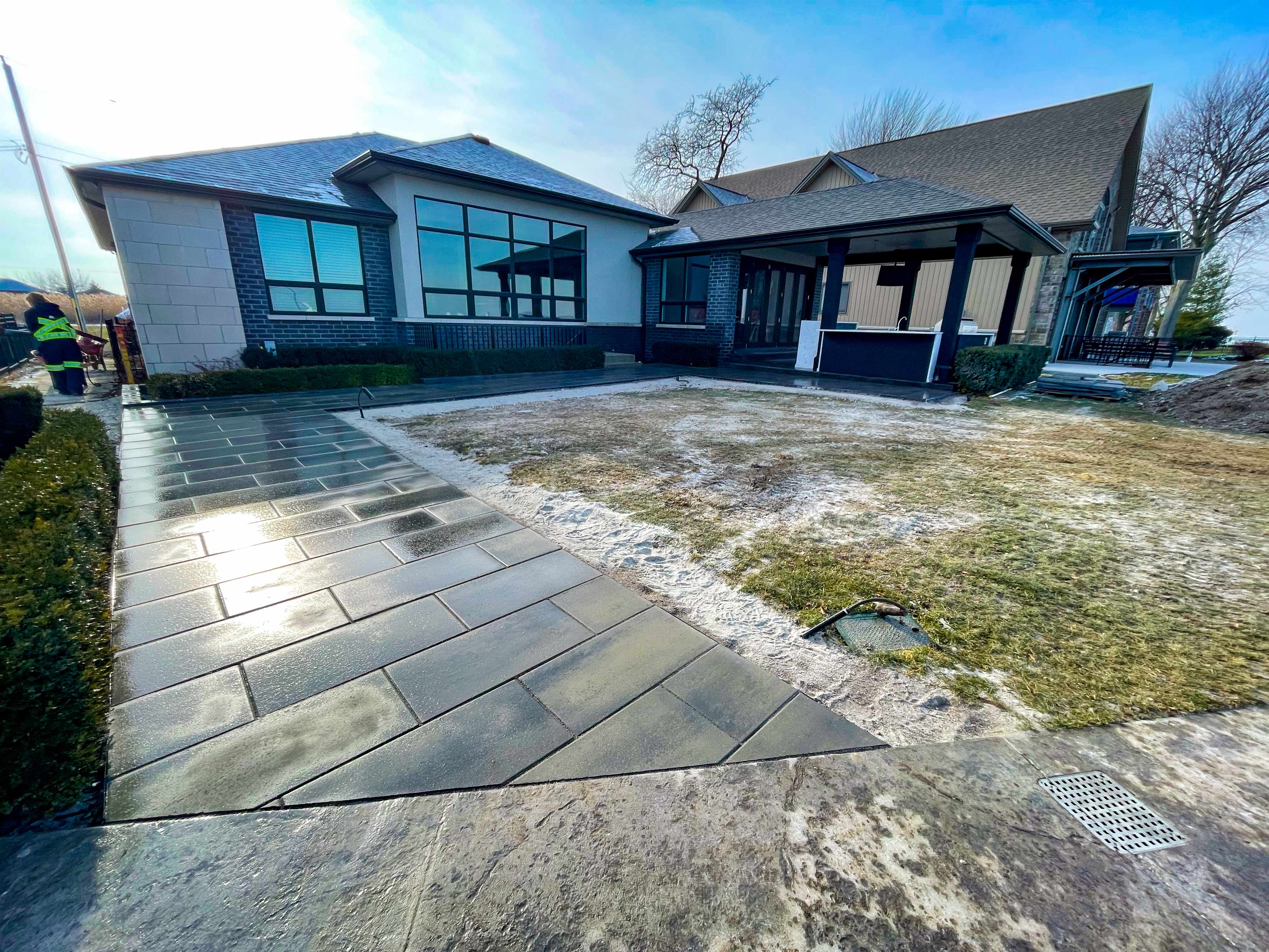 Modern home stone paving installation